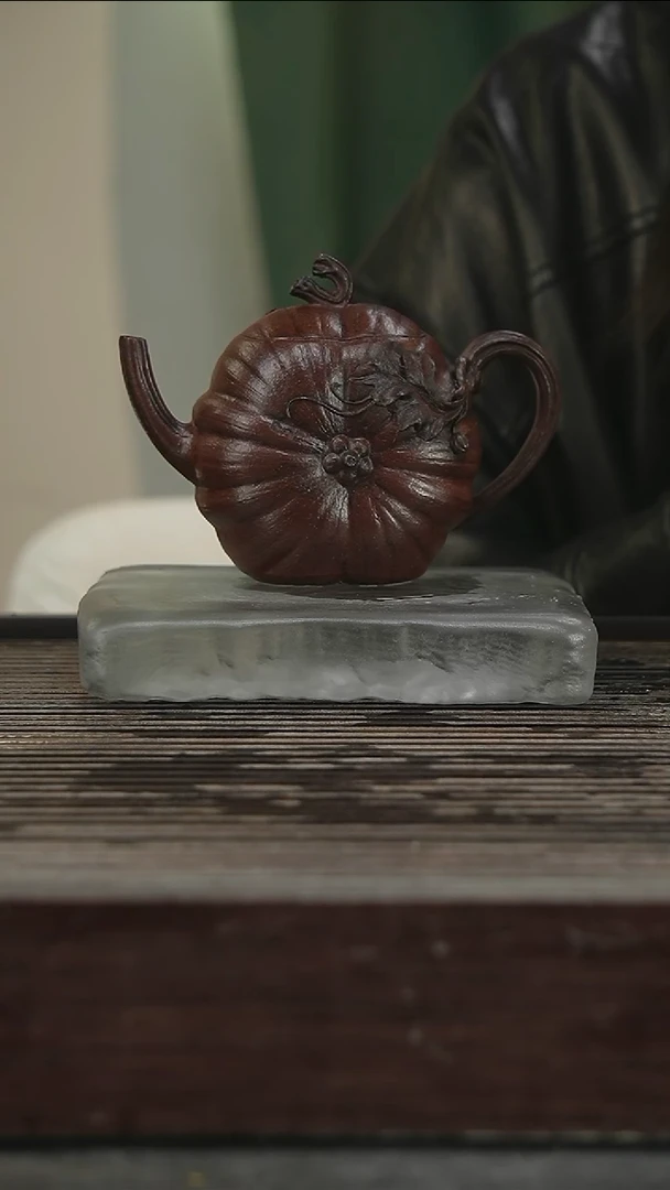 茶壶紫砂60号260CC