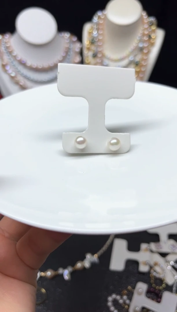 【闪购商品】淡水珍珠耳饰未镶嵌多人