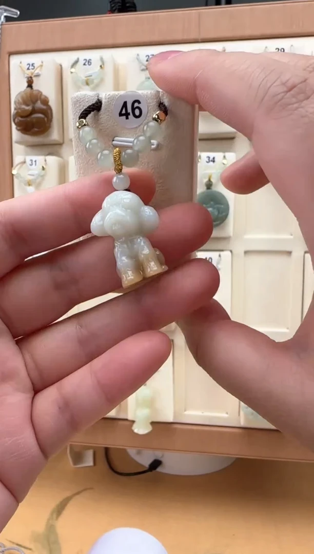 【闪购商品】和田玉（糖玉）颈饰未镶嵌小泰迪吊坠