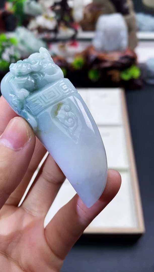 颈饰未镶嵌翡翠天然缅甸A货翡翠
