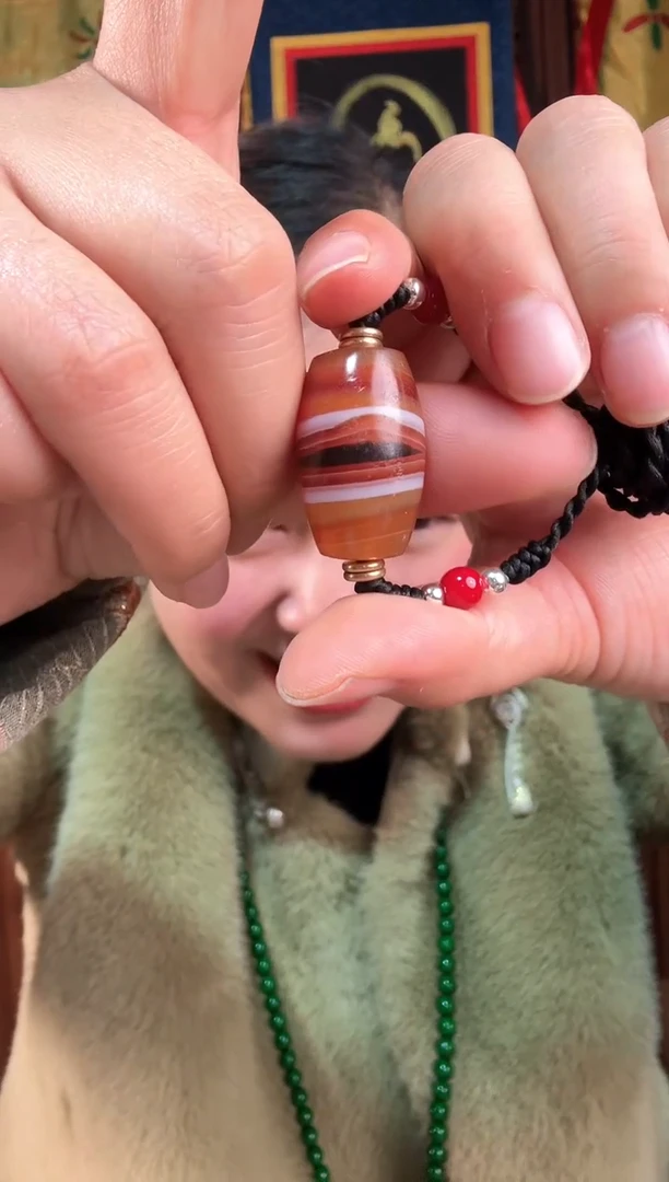 无非金属藏地丝丝古珠