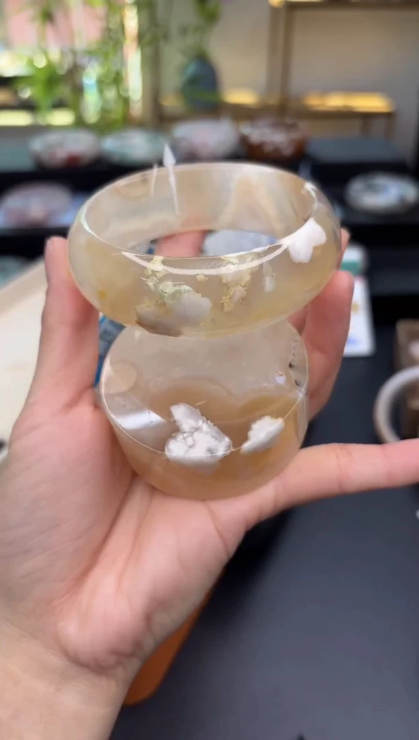 【闪购商品】石英质玉手镯未镶嵌C363(62圈赠送镯心)