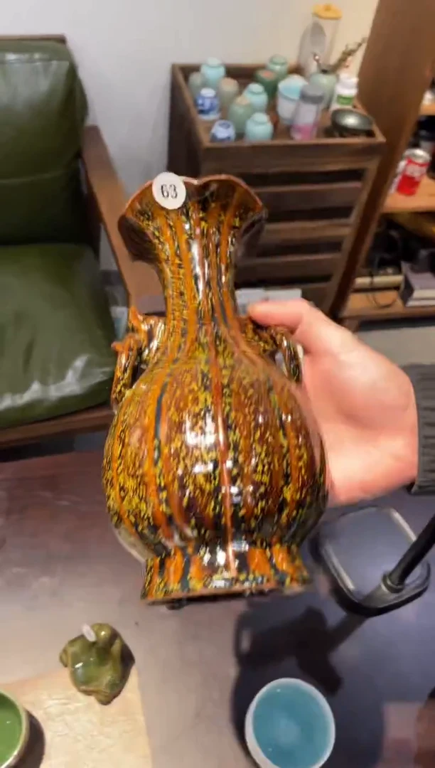 63窑承青瓷结晶釉衔环百财瓶