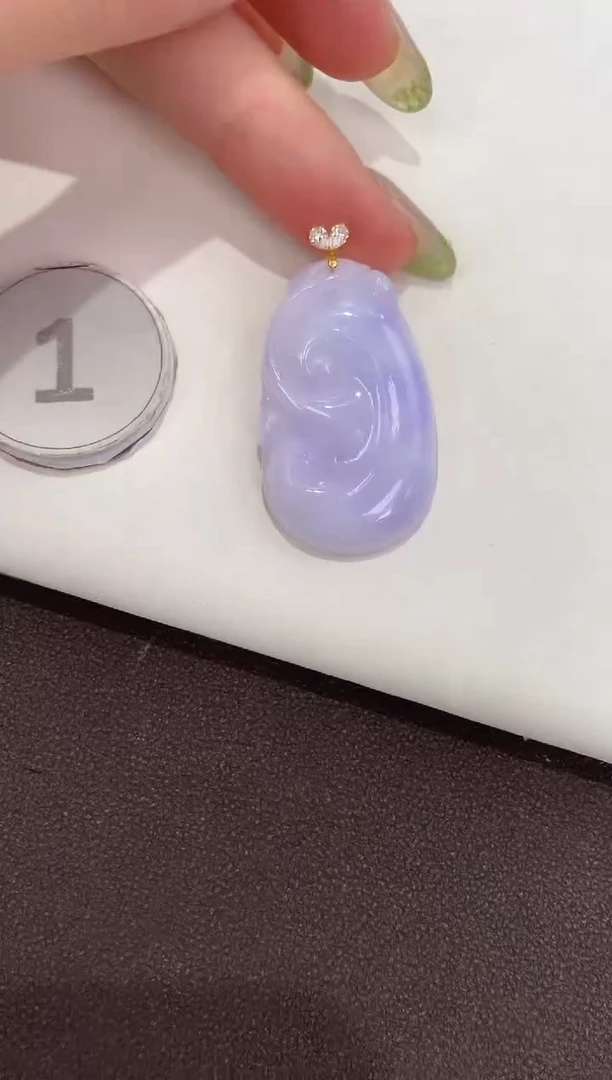 颈饰18K金镶嵌翡翠天然缅甸a货翡翠
