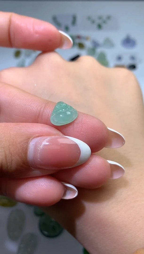 未镶嵌定制翡翠毛货