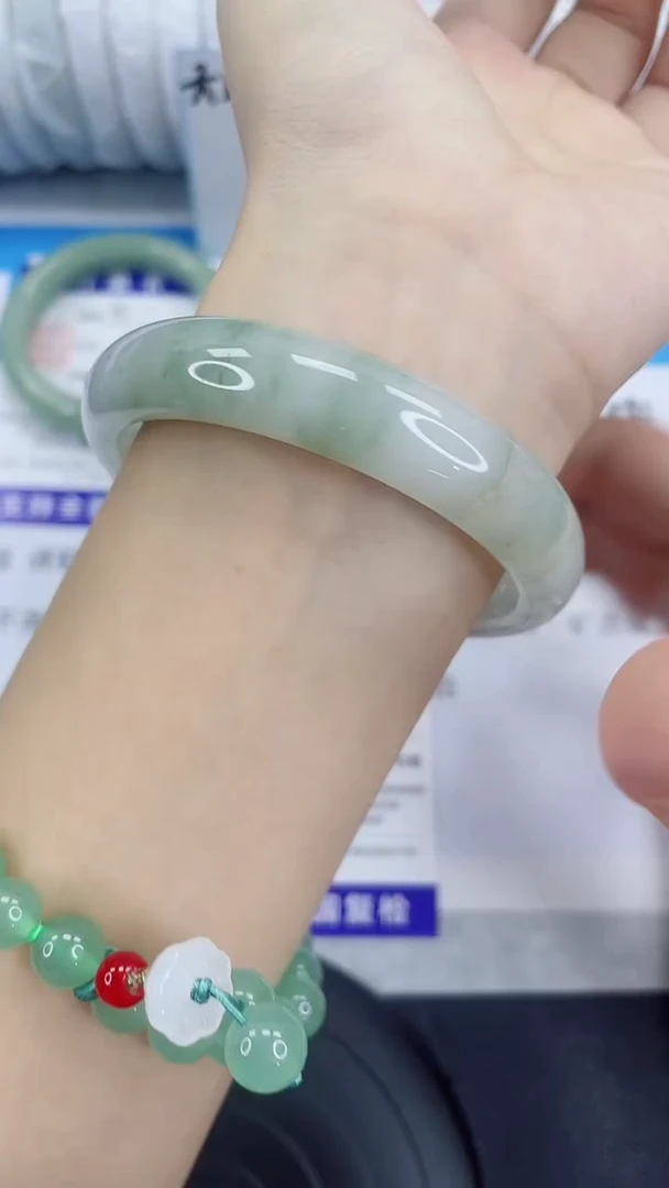 未镶嵌手镯石英质玉43-58/59