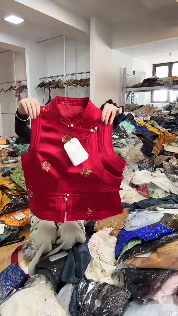 XL码      115-125斤