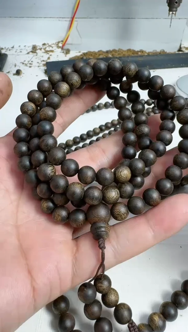 【闪购商品】沉香手串乌身0.8规格多圈32克多样性发一