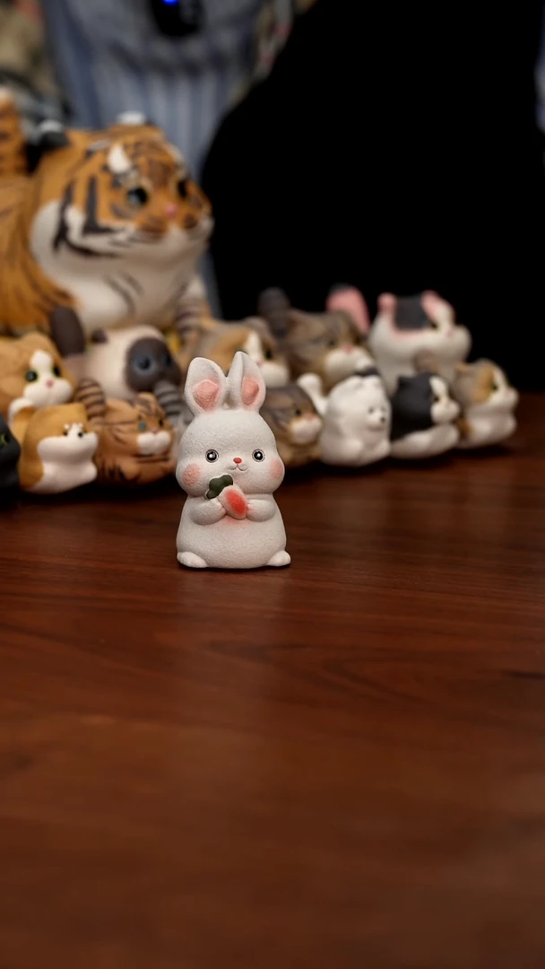 紫砂摆件小白兔兔