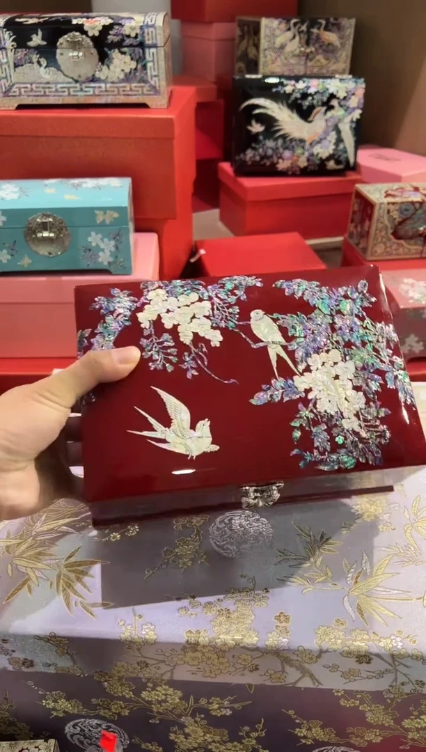 微瑕·弘贝雅螺钿漆器文化馆