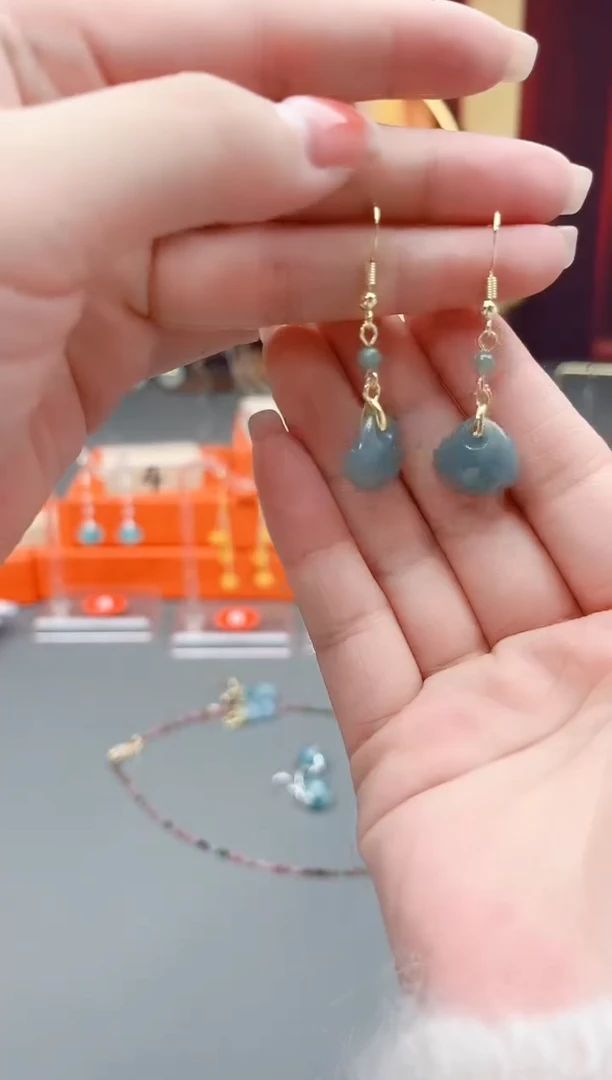 未镶嵌翡翠耳饰328