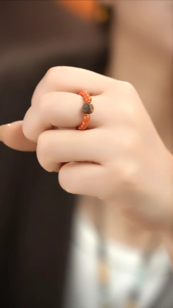 把件沉香未镶嵌闪购【从容】南红沉香戒指