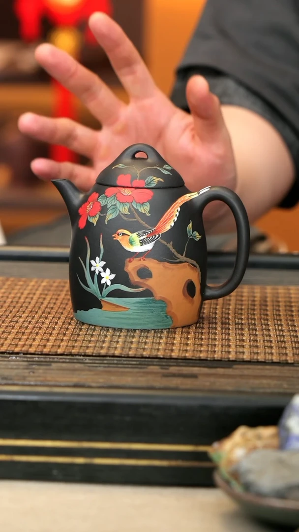 紫砂壶LJY86《花鸟·秦权》云雾天青