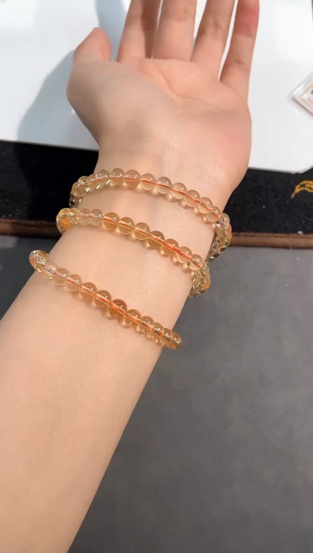 【闪购商品】水晶手链未镶嵌61号黄水三圈6mm