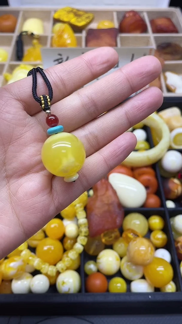 A05高端定制时尚收藏饰品