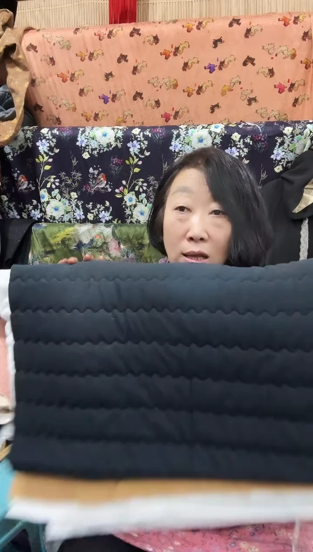 处理绗棉布头2块      066号