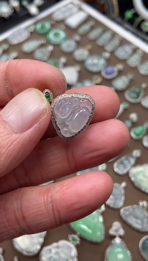 【闪购商品】翡翠吊坠(不含链)未镶嵌佛公