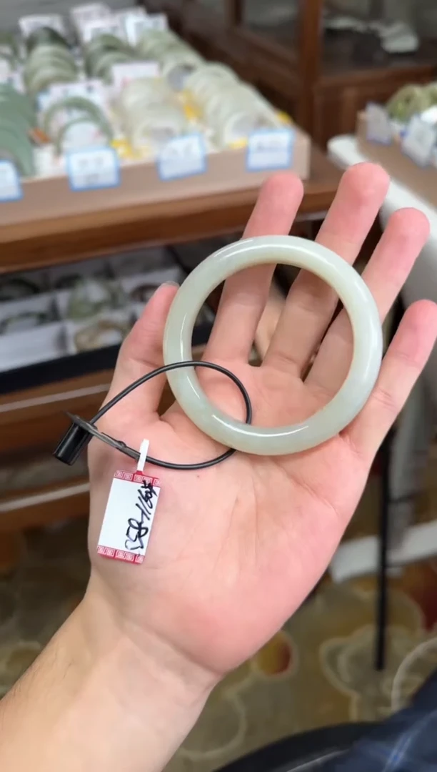 未镶嵌手镯和田玉58