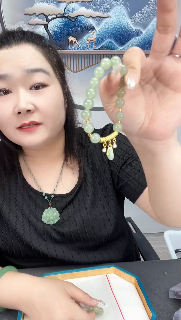 石英质玉平安扣手串未镶嵌独龙玉