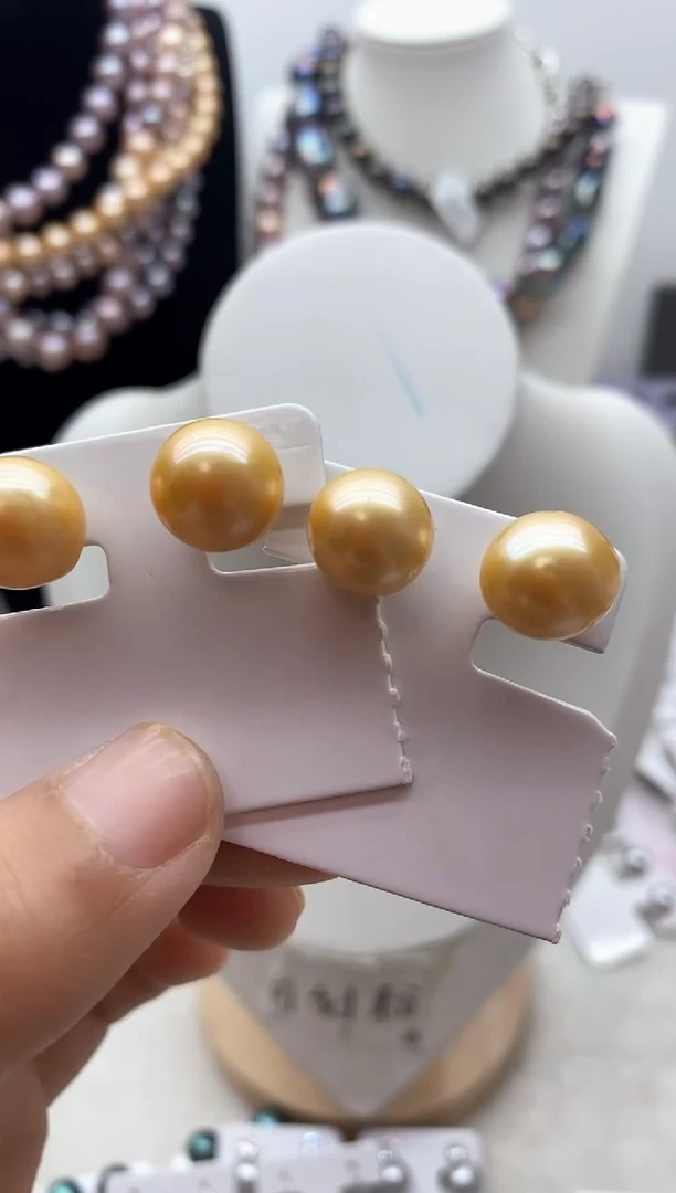 【闪购商品】淡水珍珠颈饰钛钢126