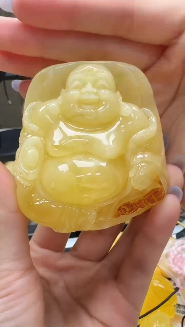 裸石琥珀未镶嵌如图