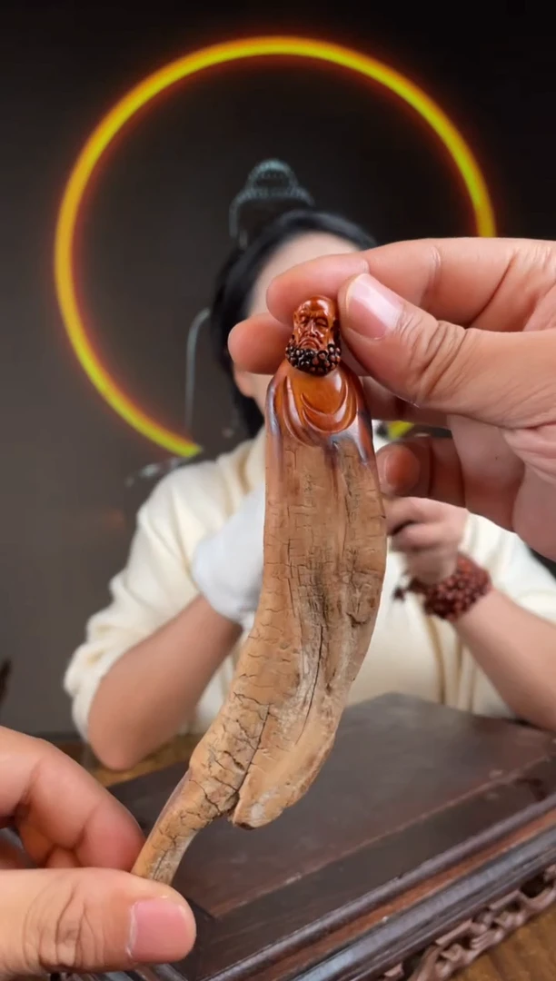 柏木（崖柏）手工摆件,先抢先得! 编号:292