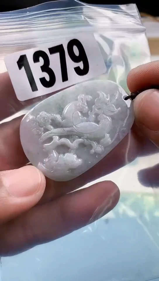 【闪购商品】翡翠挂件未镶嵌天然翡翠吊坠挂件