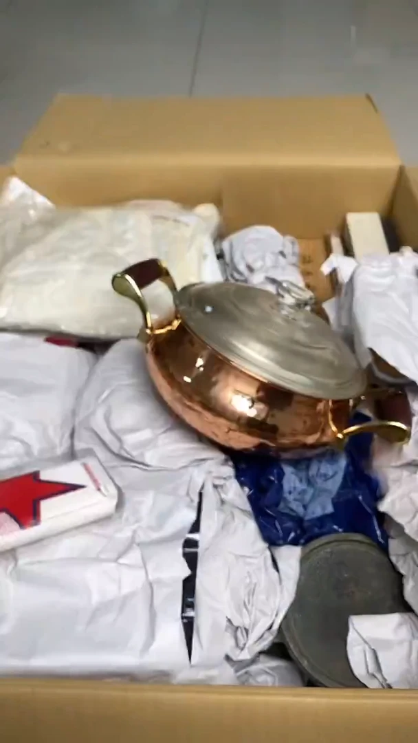 日瓷回流小锅一个