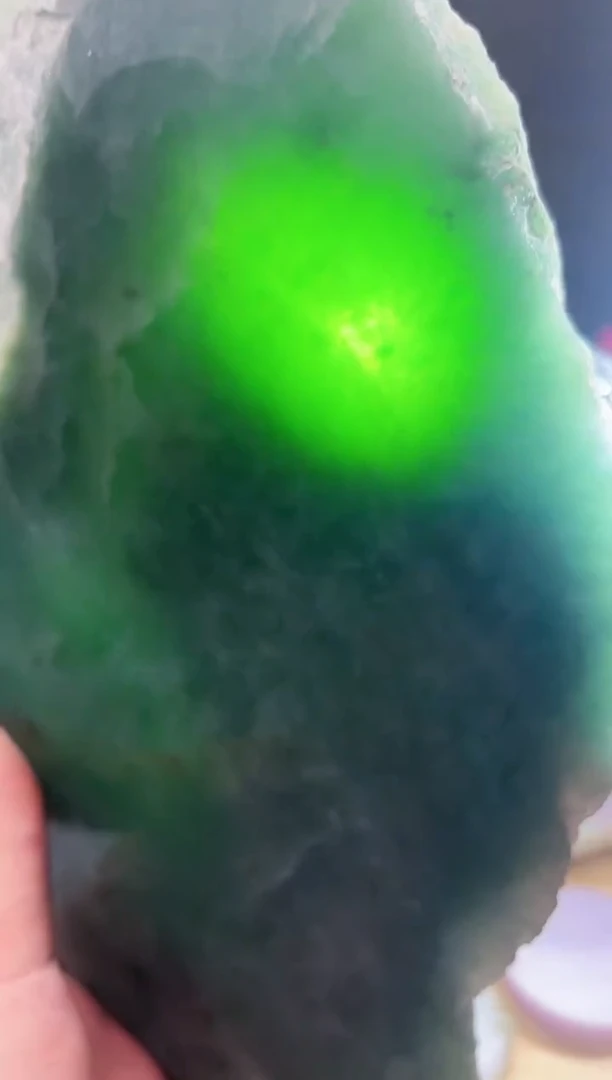 翡翠挂件未镶嵌A货张麦A629