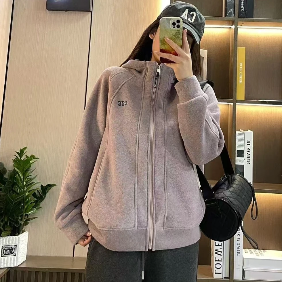 7616秋冬新款净版显瘦刺绣egg连帽休闲外套（加绒）