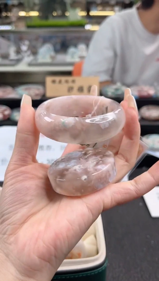 未镶嵌手镯石英质玉56圈口（赠品镯心）6887096