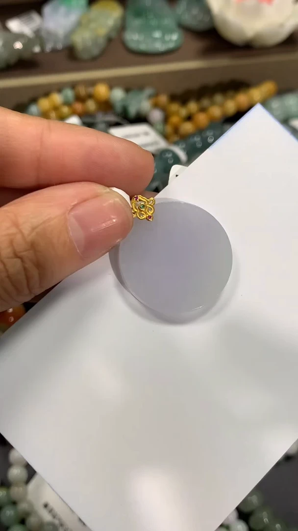 颈饰未镶嵌翡翠1