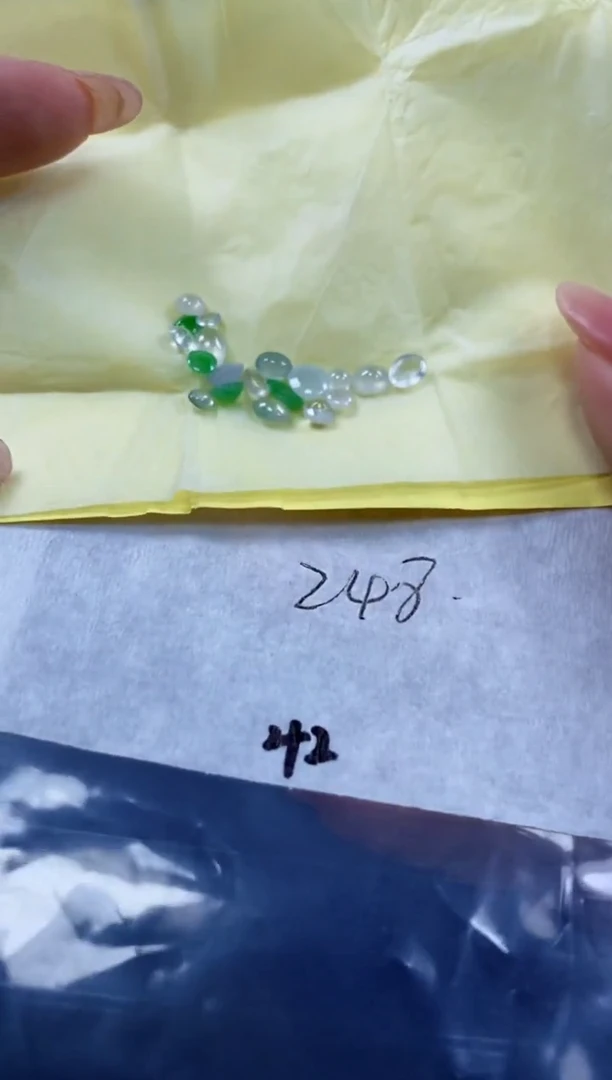 未镶嵌定制翡翠定制翡翠
