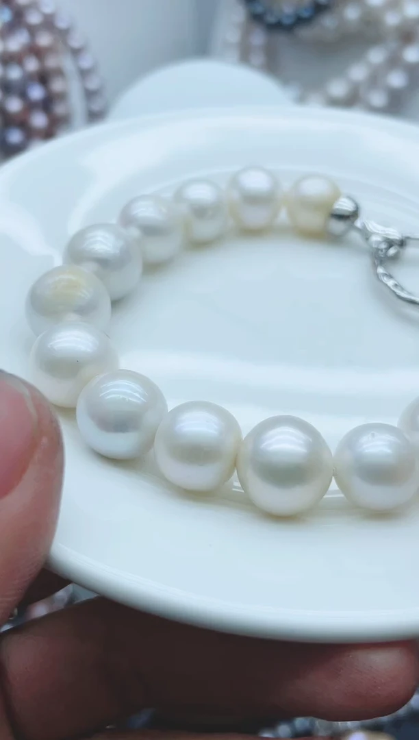 【闪购商品】淡水珍珠颈饰钛钢12