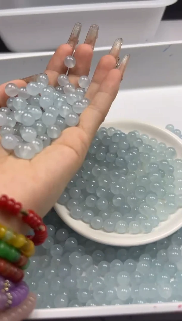 玛瑙/玉髓颈饰未镶嵌w791冰川蓝玛瑙8mm*30颗