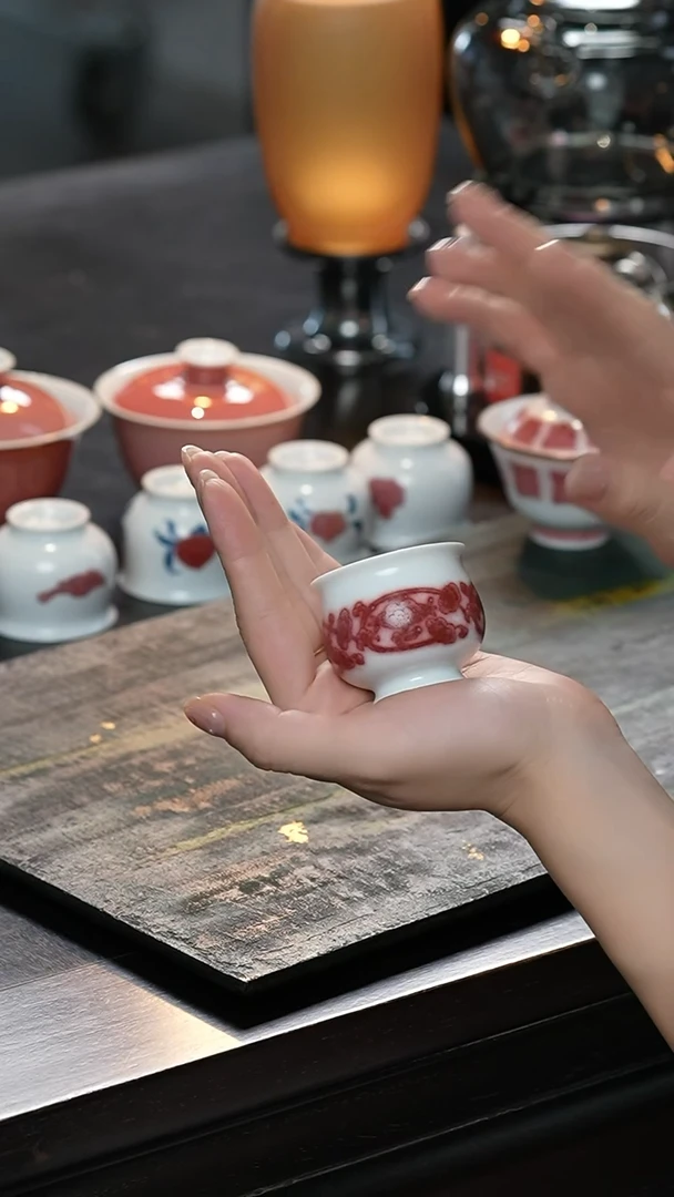 雪堂全釉里红福利杯