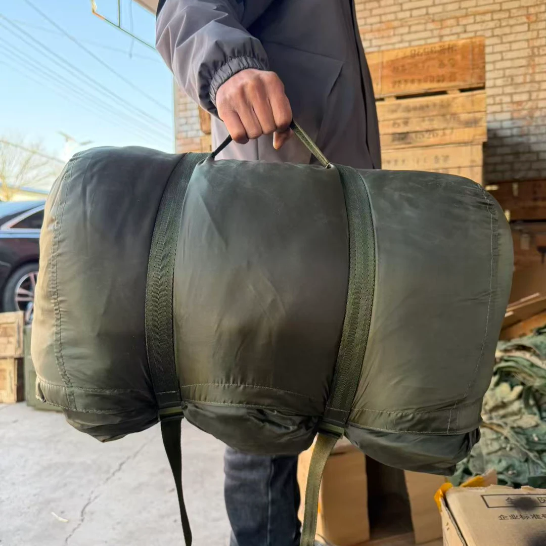 怀旧老货 黑色睡袋