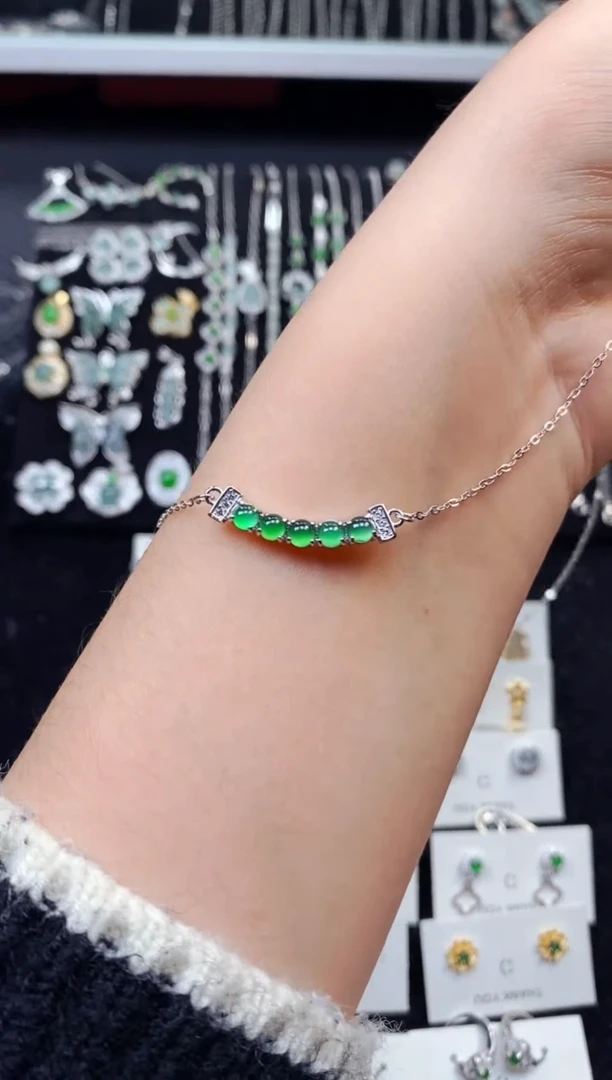 【闪购商品】翡翠颈饰银S925镶嵌8220