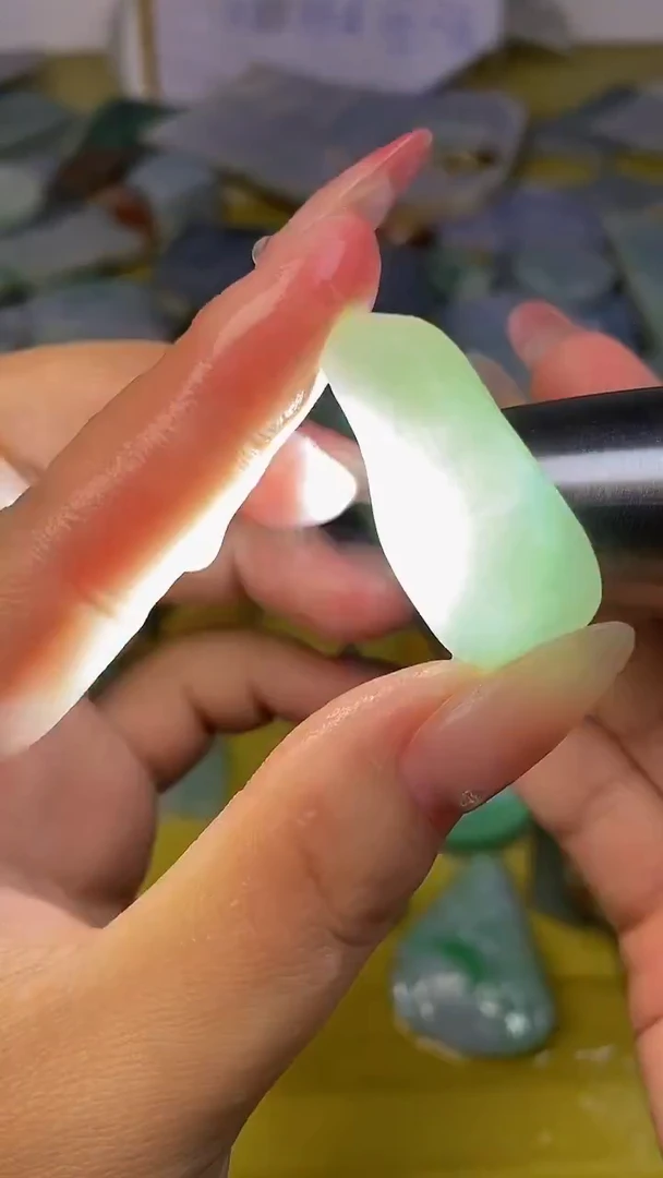 散珠翡翠天然缅甸翡翠A货21