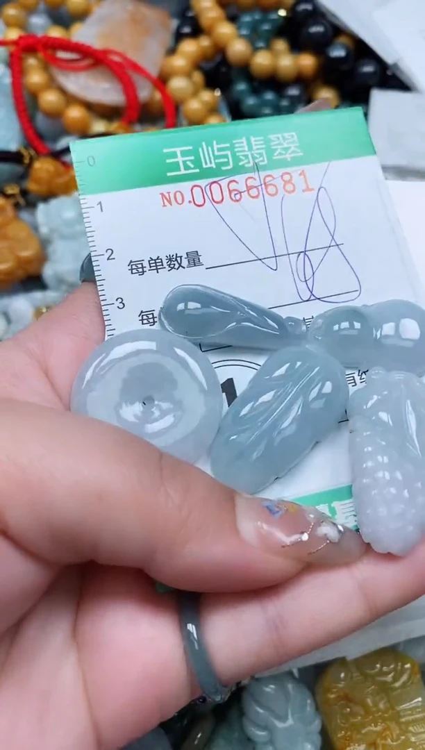 【闪购商品】翡翠颈饰未镶嵌闪购0066681