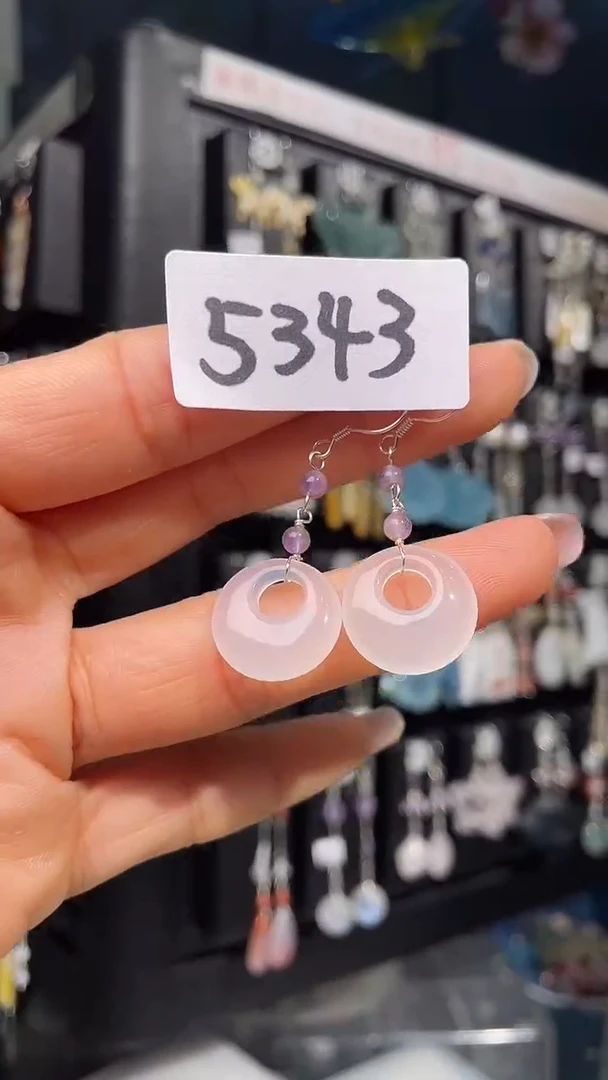 未镶嵌耳饰玛瑙/玉髓 吃货一枚