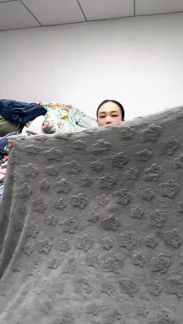 法兰绒1.8X2左右以主播介绍为准