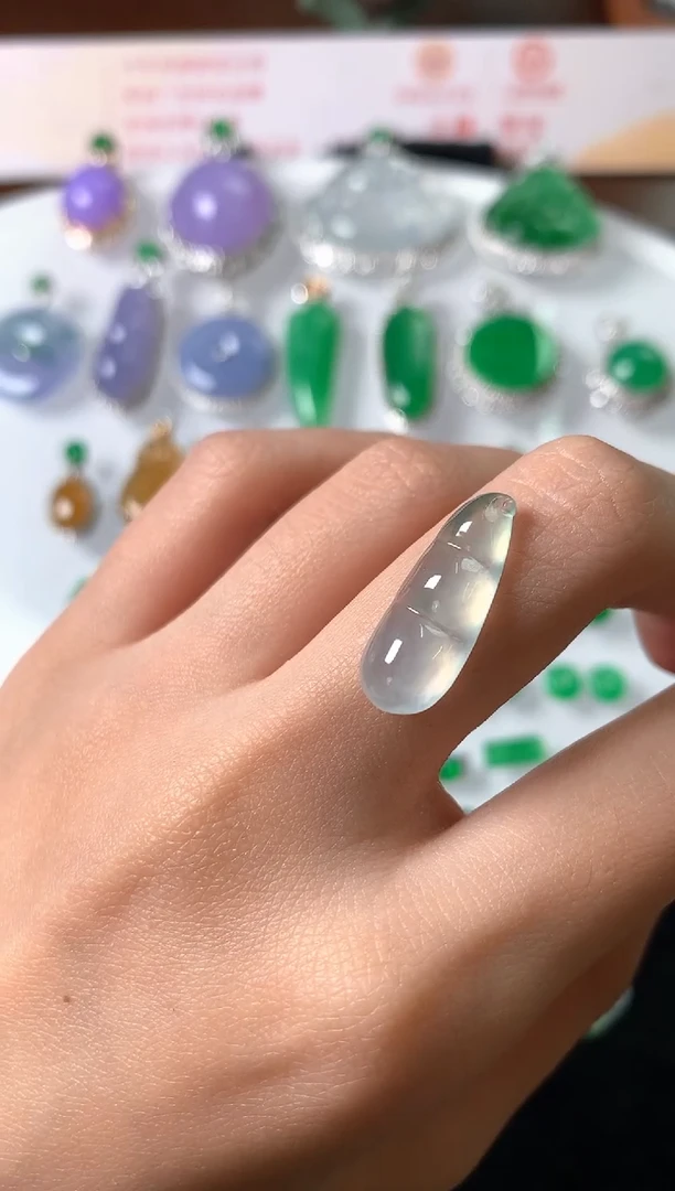 未镶嵌定制翡翠裸石（镶嵌定制）