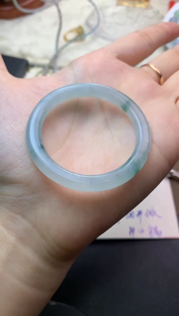 未镶嵌定制翡翠毛货