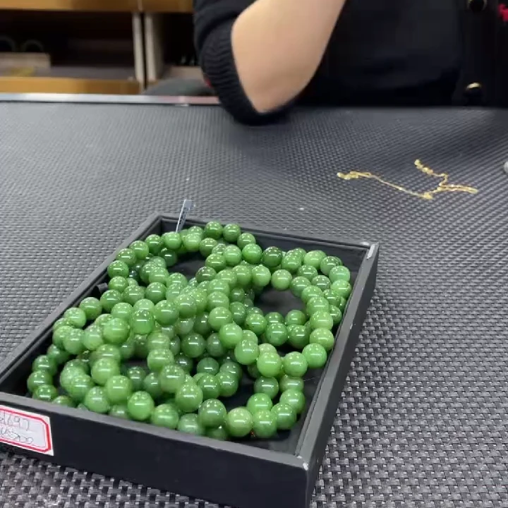 【老郑家】和田玉手串  约12mm（多样性发1件）1697 微黑点