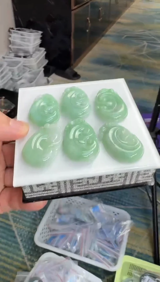 颈饰未镶嵌翡翠13993【如意】多样性发一个