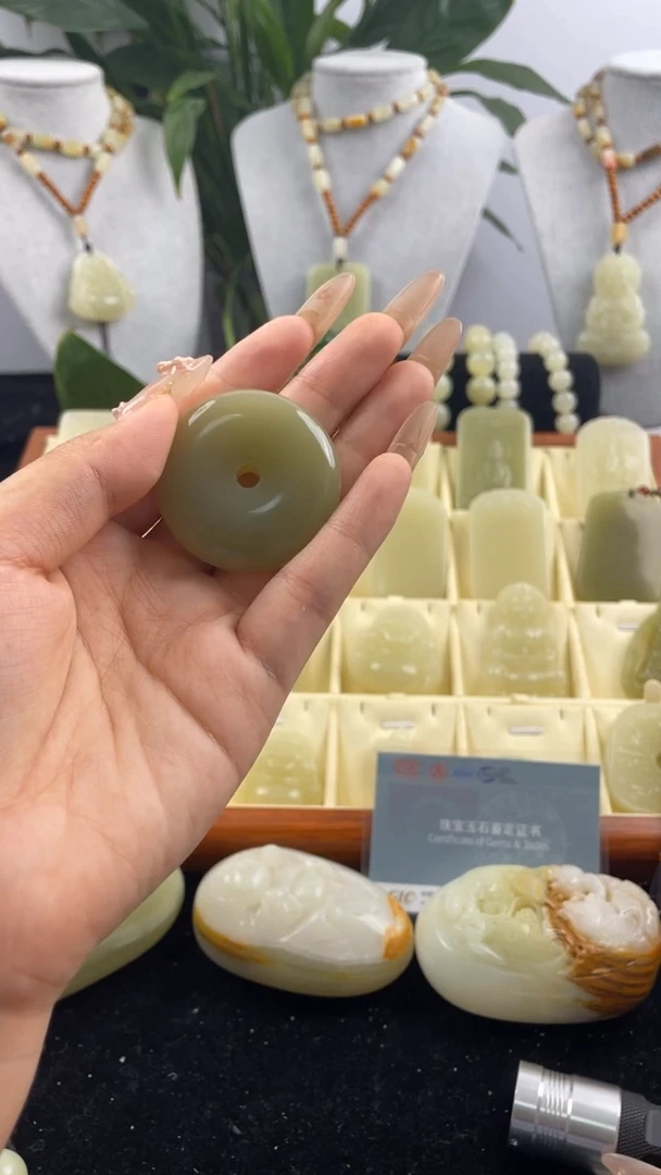 玉r050平安扣配绳配礼盒