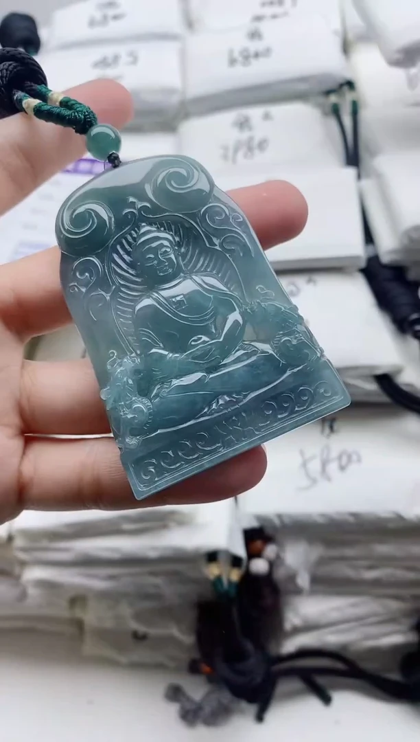 颈饰未镶嵌翡翠8