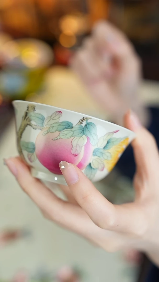 景德镇手工手绘雅圣粉彩三多杯