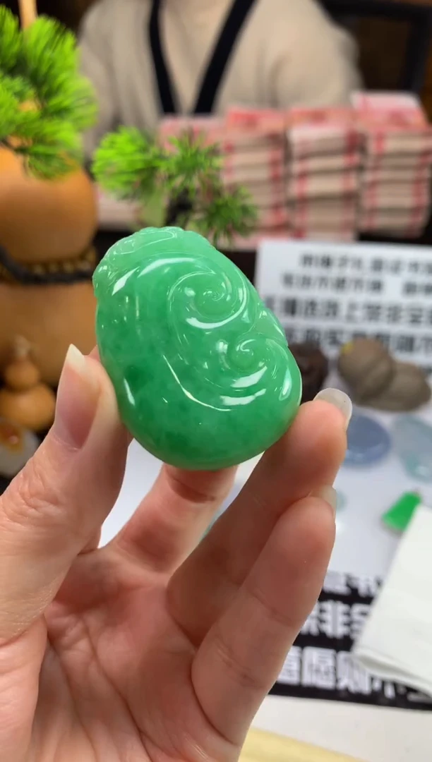 未镶嵌定制翡翠知**人---117666